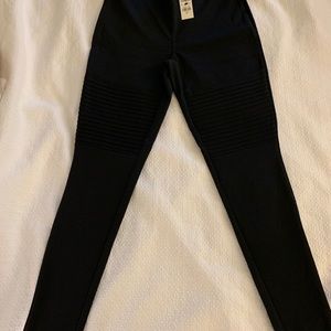 Express Outlet Leggings
